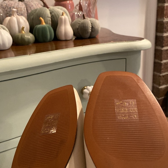 🍄🍄 S A L E  🍄🍄Madewell Prim Belgian Loafer - Picture 15 of 17